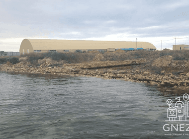 Рыбоводческий комплекс с морской акваторией и землей в собственности